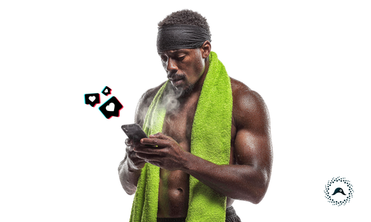 What is the average course sales conversion rate from TikTok?